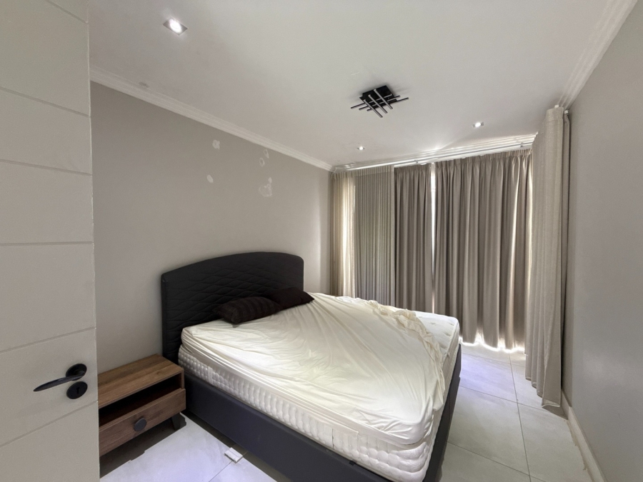 5 Bedroom Property for Sale in The Islands Estates North West